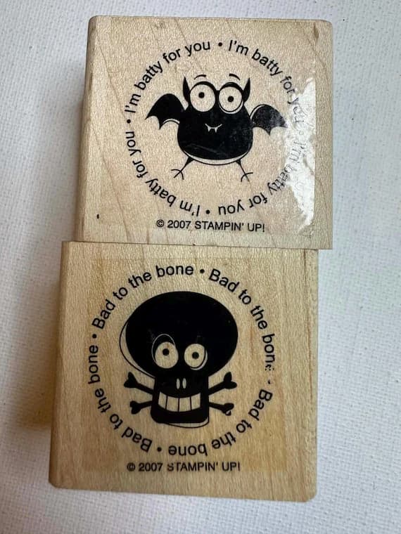 none - 1.5"x1.75" 2007 Set of 2 Halloween Wood Mounted Rubber Stamp By Stampin' Up!