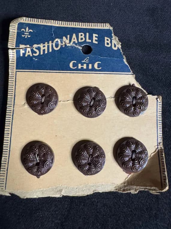 brown none - Set of 6 Vintage 5/8" Dark Brown Plastic Swirl Buttons on Original Card