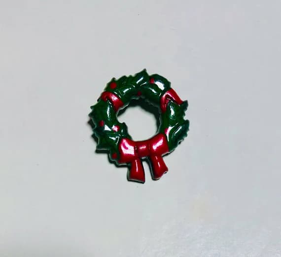 none - Christmas Wreath Plastic Button - 28mm / 1" - Dill Buttons Brand