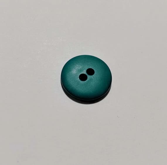 aqua none - Green Aqua Round 2 Hole Plastic Button - 20mm / 3/4 inch - Dill Buttons - Set of 4