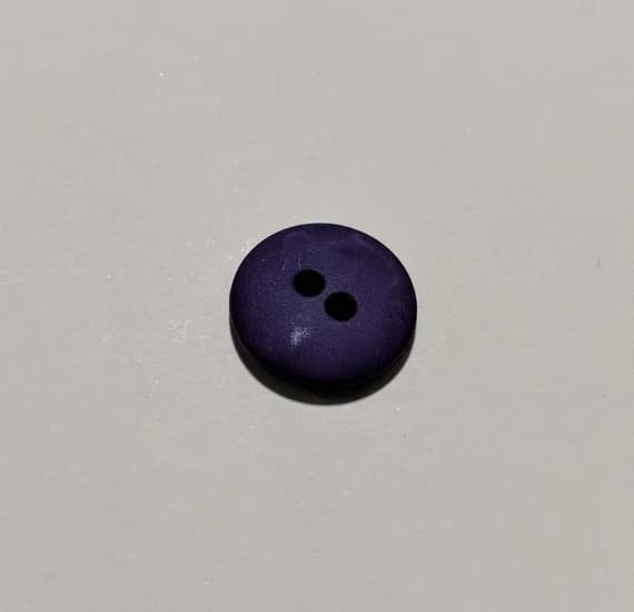 purple none - Purple Round 2 Hole Plastic Button - 15mm / 5/8 inch - Dill Buttons - Set of 4