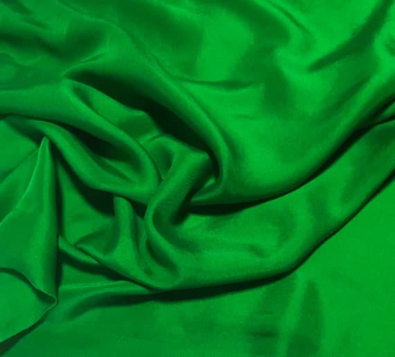 kelly twill fabric - 1/4 yard increments BRIGHT KELLY GREEN Hand Dyed Silk Twill Fabric