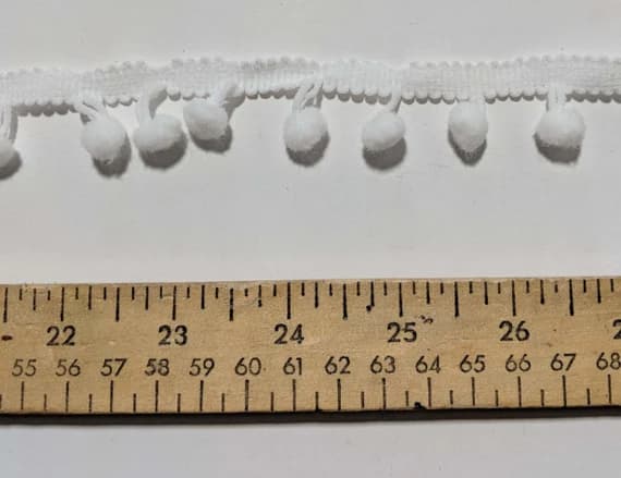 white none - WHITE Pom Pom Trim (3/4" wide) 3 Yards