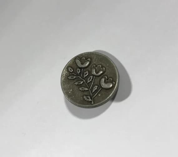 none - set of 2 Floral Round Metal Button - Dill Buttons Brand (3 Sizes to Choose From)