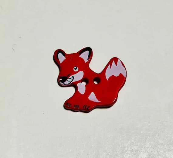 red none - Red Fox Plastic Button - 25mm / 1" - Dill Buttons Brand