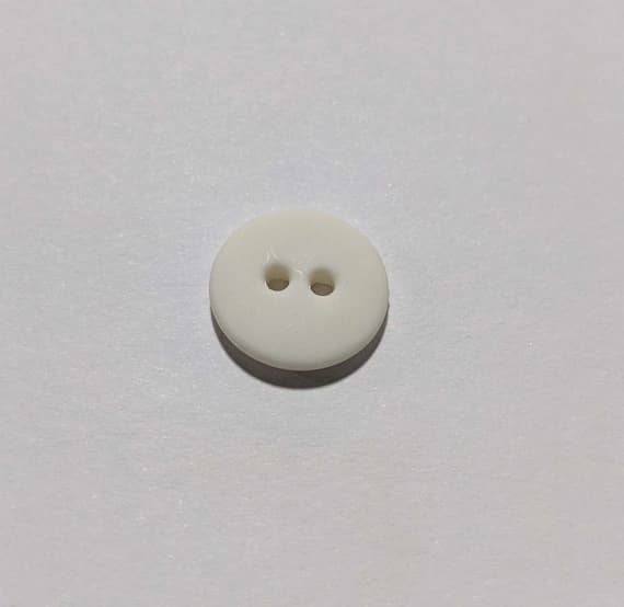 white none - Off White Round 2 Hole Plastic Button - 13mm / 1/2 inch - Dill Buttons - Set of 4