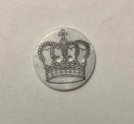 none - Crown Natural Pearl Shell Button - Made in France (2 Sizes to Choose From)