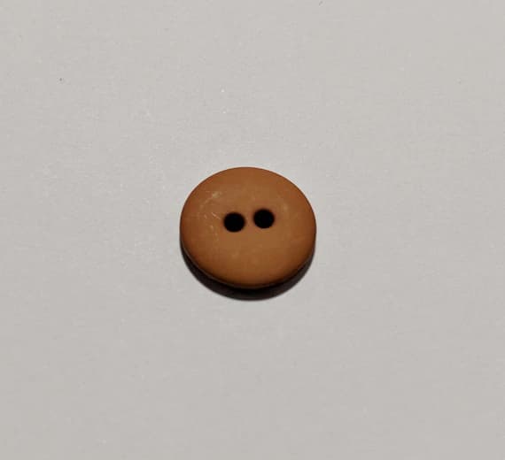 brown none - Toffee Brown Round 2 Hole Plastic Button - 15mm / 5/8 inch - Dill Buttons - Set of 4