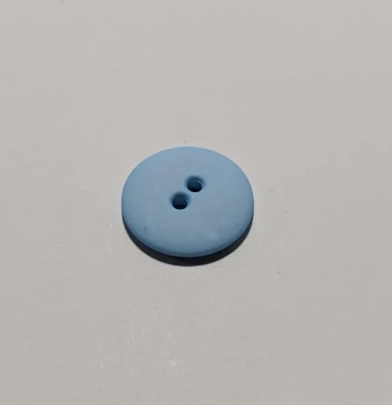 blue none - Light Blue Round 2 Hole Plastic Button - 20mm / 3/4 inch - Dill Buttons - Set of 4