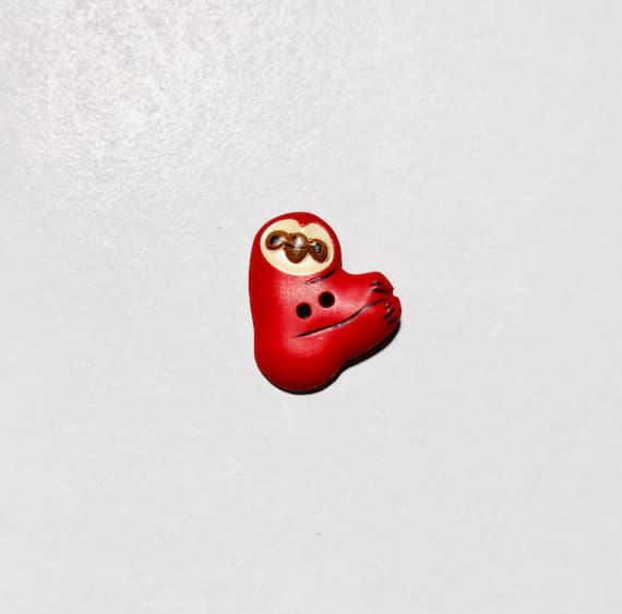 red none - Red Sloth Plastic Button 25mm/ 1" - Dill Buttons Brand