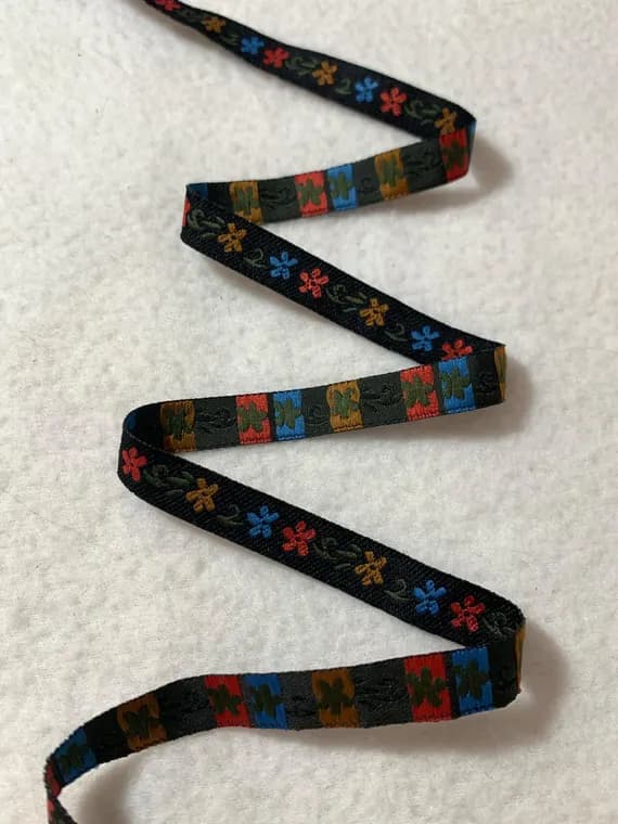black none - Vintage Little Flowers on Black Jacquard Ribbon 7/16" wide