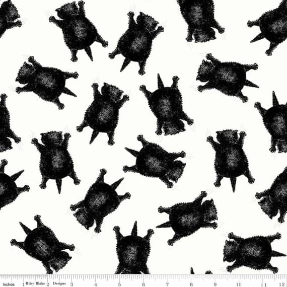 white cotton fabric - Scaredy Cats Toss Off White - Goose Tales - by J. Wecker Frisch for Riley Blake Fabrics 100% Cotton Fabric