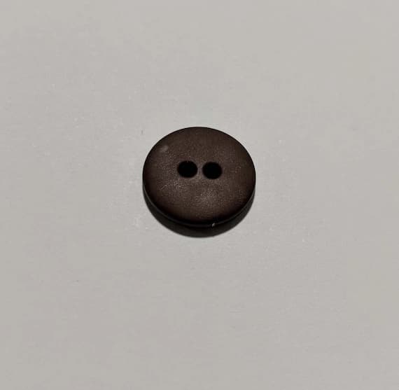 brown none - Brown Round 2 Hole Plastic Button - 15mm / 5/8 inch - Dill Buttons - Set of 4