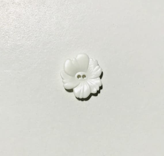 white none - Set of 3 White Hibiscus Plastic Flower Button - Dill Buttons Brand (2 Sizes to Choose From)